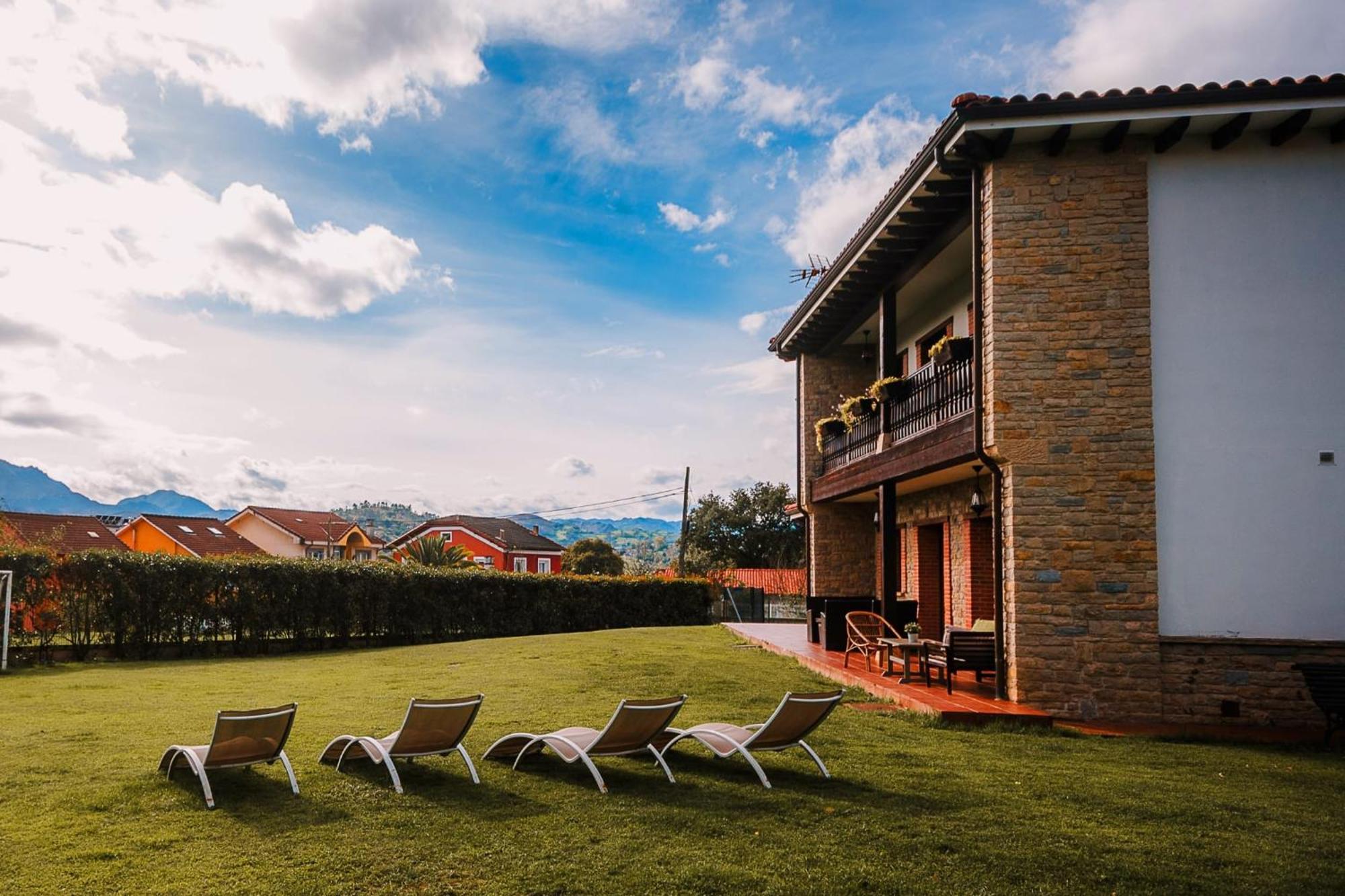 Villa Tiviti Oviédo Exterior foto