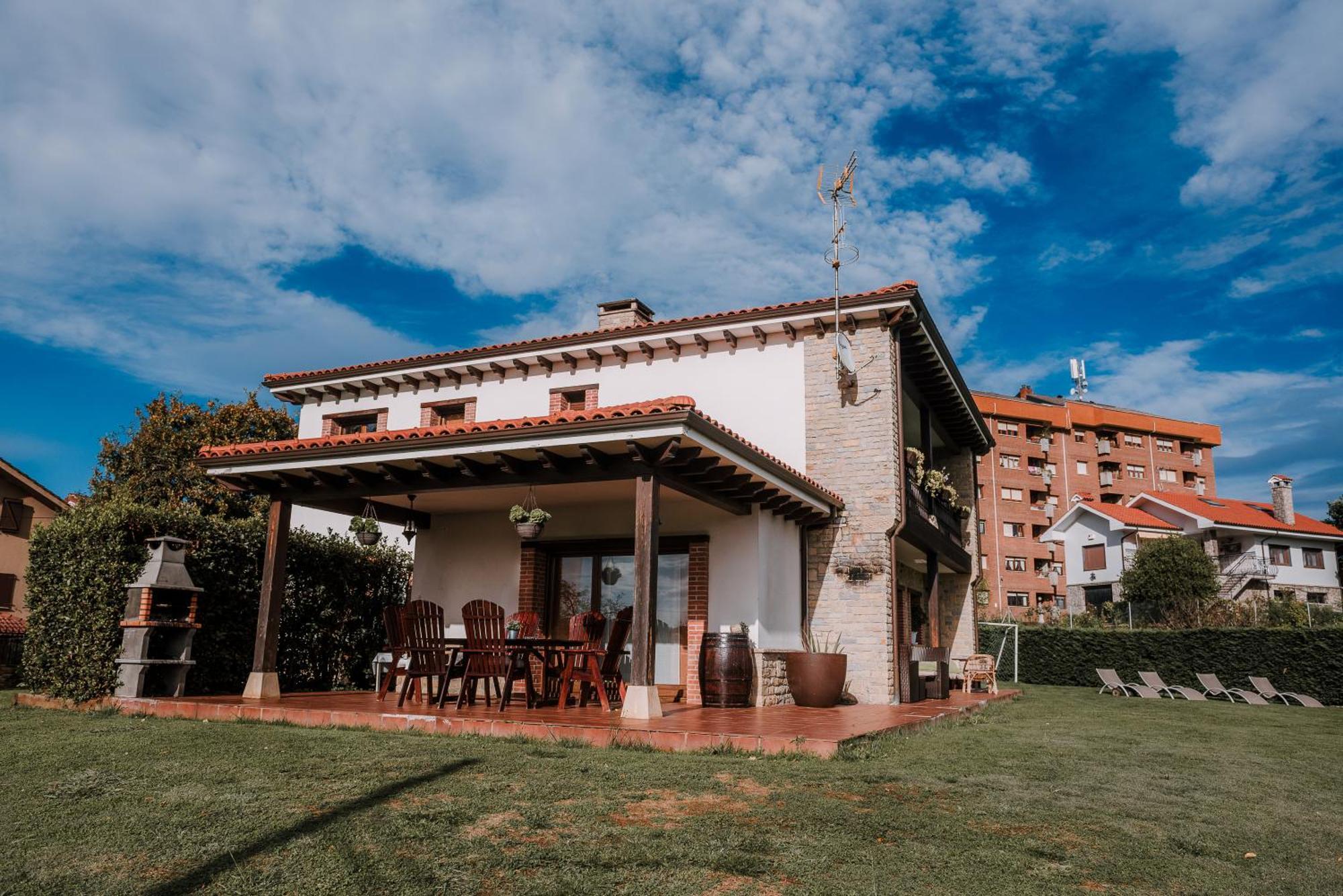 Villa Tiviti Oviédo Exterior foto